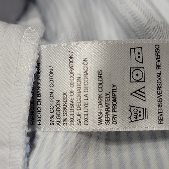 Izod Size 10 Blue White Striped Shorts with Blue Crab Pattern. Exc. Used Cond. - Picture 10 of 10